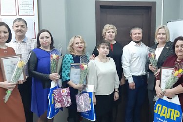 Татьяна Казармщикова поздравила работников ЖКХ